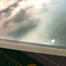 Cargar imagen en el visor de la galería, Bajo acrílico