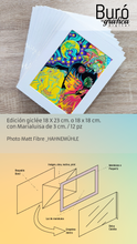 Cargar imagen en el visor de la galería, Edición giclée medida final hasta 18 X 23 cm. con Marialuisa de 3 cm. / 12 pz
